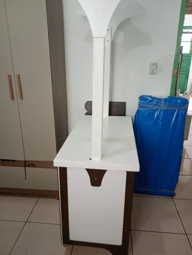 Vendo esse carrinho em MDF 