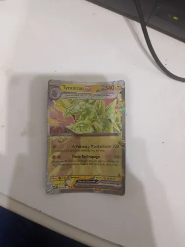 Vendo Carta Tyranitar EX 340 HP. Muito rara, estado novo! R$ 7