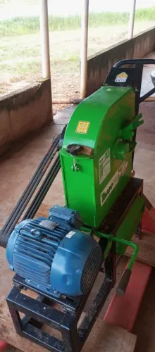 Triturador Forrageiro Trapp 10 CV