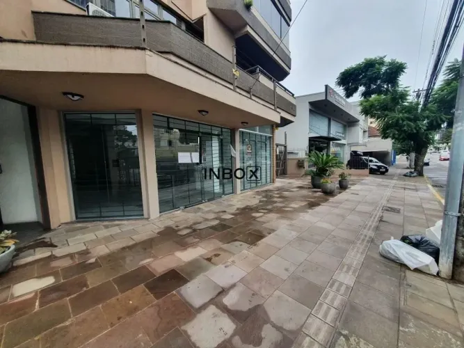 SALA COMERCIAL TÉRREA COM 320M² NO BAIRRO JUVENTUDE DA ENOLOGIA EM BENTO GONÇALVES