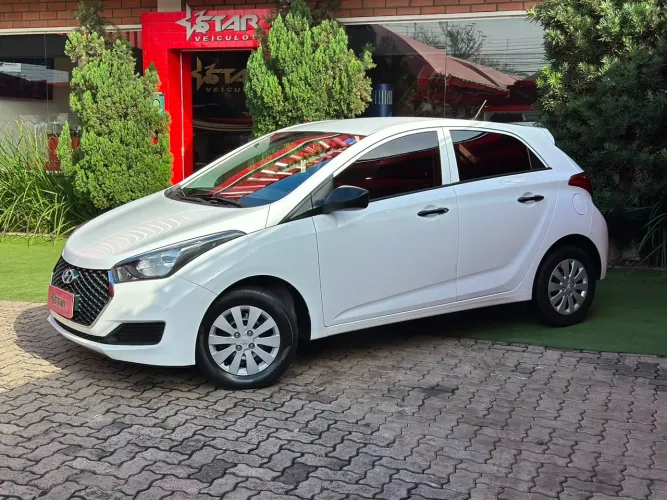 Hyundai HB20 Unique 1.0 Flex 12V Mec. 2019