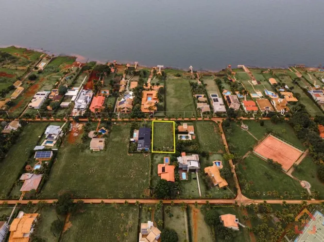 Terreno à venda em Primeiro de Maio, Centro, Cond. Ilha do Sol