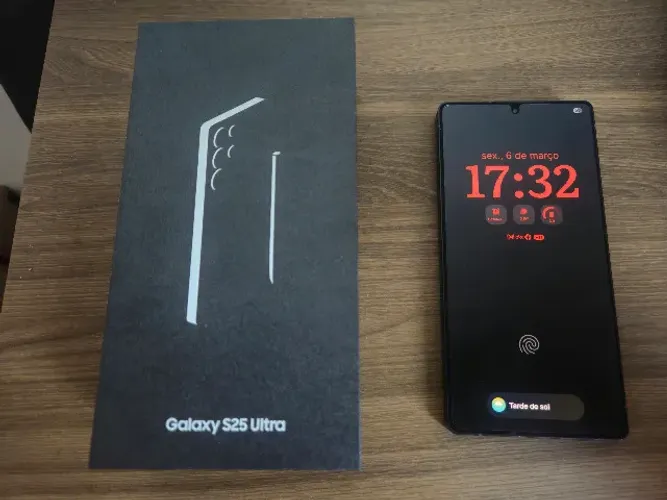 Samsung Galaxy S25 Ultra 512GB Preto