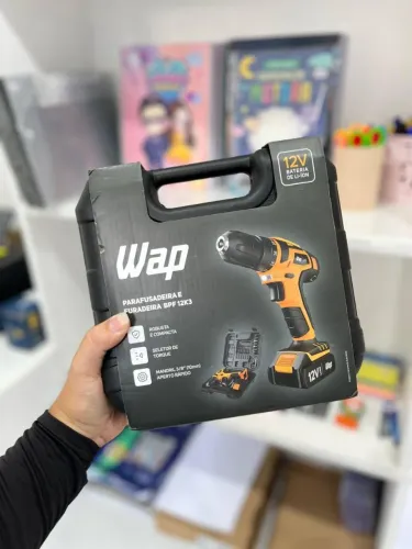 Parafusadeira e Furadeira sem fio 12v WAP Com Maleta novo na caixa