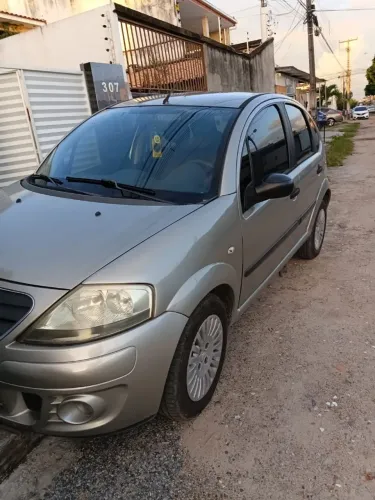 Citroen C3 GLX 1.4/ GLX Sonora 1.4 Flex 8V 5P 2011
