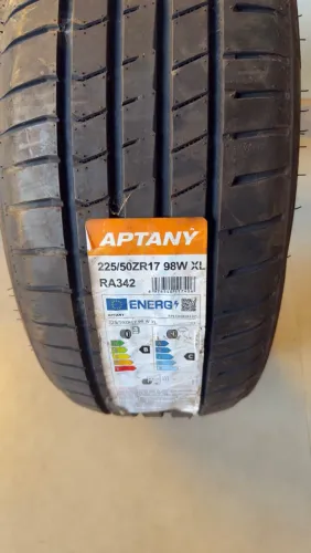 PNEU Aptany 225/50/R17