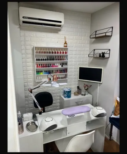 Mesa para Acre gel semi nova