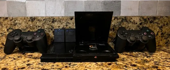 Ps2 com 3 controles!!
