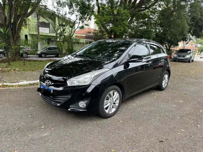 Hyundai HB20 Premium 1.6 Flex 16V Mec. 2014