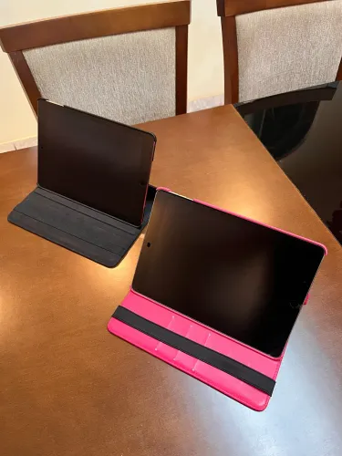 1 iPad Air 2