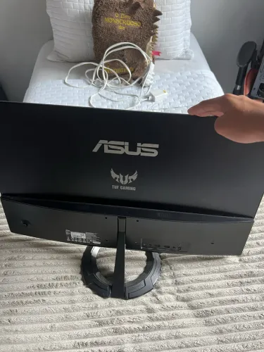 Monitor Asus 144hz,1ms