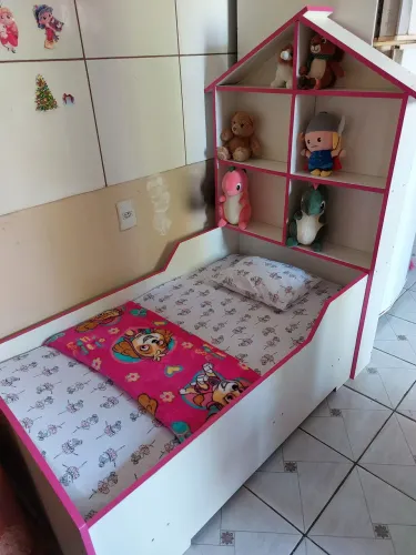 Cama infantil feminina