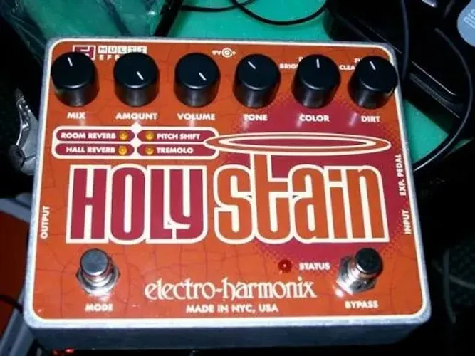 Pedal Electro Harmonix Holy Stain