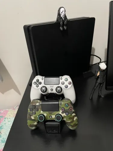 Ps4 Slim 1TB
