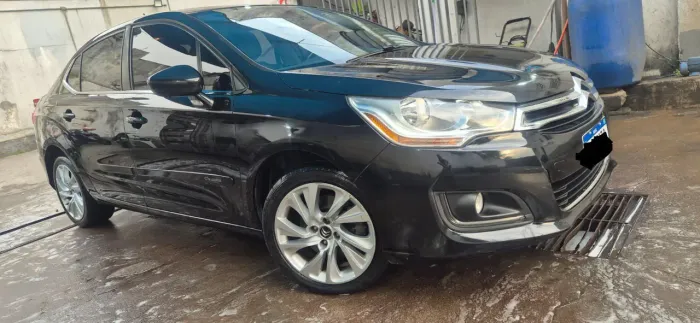 Citroen C4 Lounge Tendance 1.6 Turbo Flex Aut. 2015