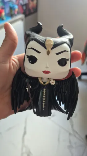 Funko pop Malevola/ Maleficent Disney live action