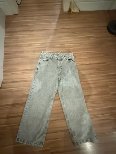 Calça Jeans Feminina Wide Leg Renner Cinza Estonada Tam. 42