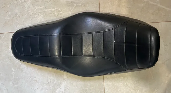 BANCO DYNA SUPER GLIDE CUSTOM 2008-2009( ORIGINAL )