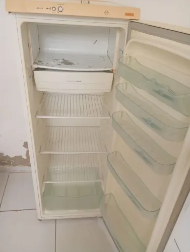 Geladeira Electrolux