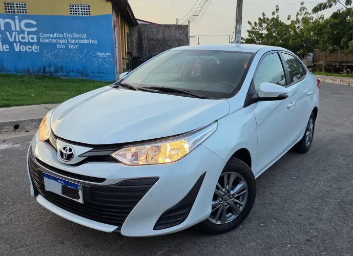 Toyota Yaris XL Plus Con. Sed. 1.5 Flex 16V AUT 2022