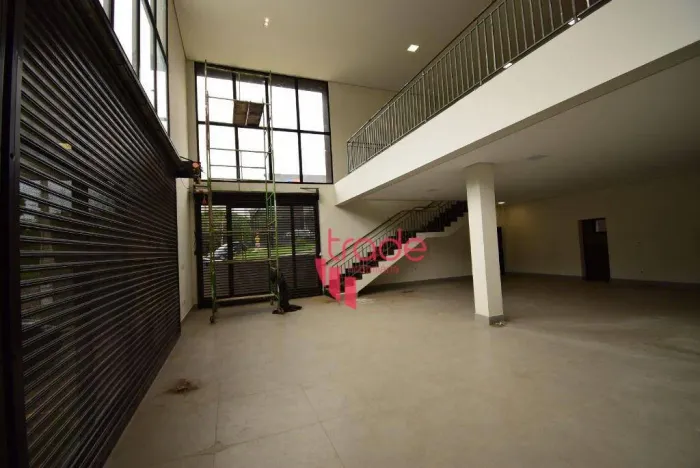 Ponto Comercial para Locação no Bairro Jardim Botânico em Ribeirão Preto com Mezanino.