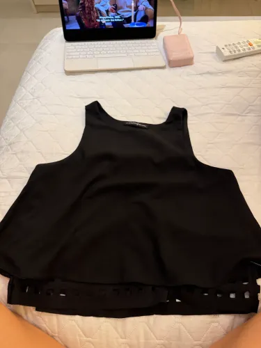 blusinha preta 