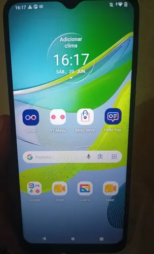 Celular motoE 13
