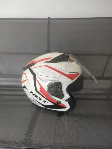 CAPACETE HELT CITY EM ÓTIMO ESTADO