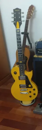 Guitarras... Troco ou Vendo! 