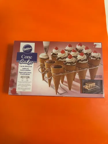 Cone cake Wilton 