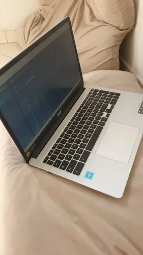 Notebook Acer 1080p