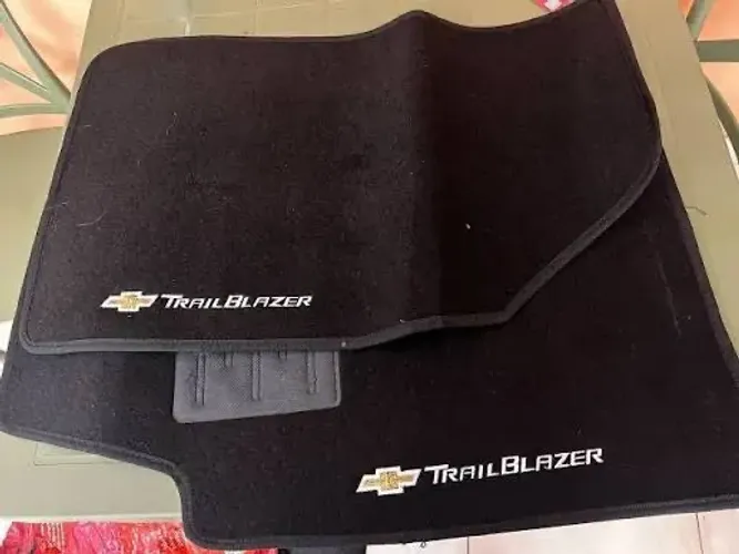 Jogo de Tapetes Originais Chevrolet Trailblazer
