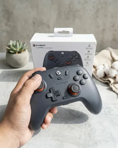 Controle Gamer T4 nova lite -Conectividade Tri-Mode, Multiplataforma - sticks hall effect 