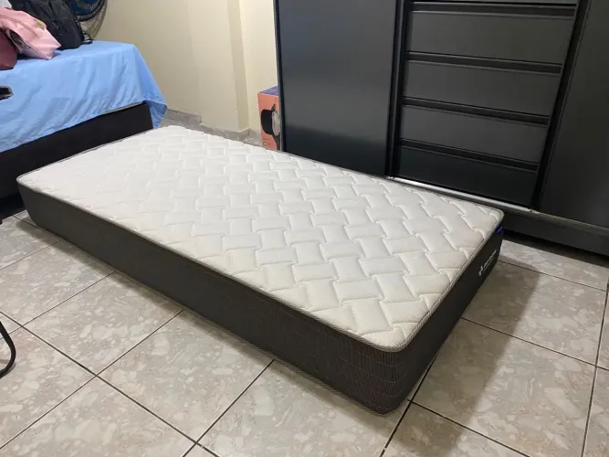 Colchão Ortobom solteiro