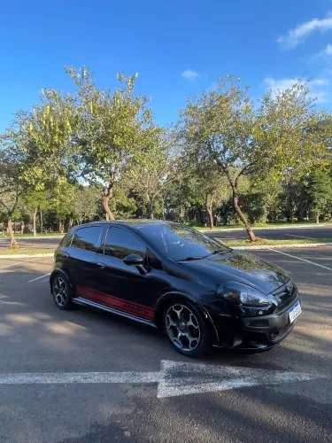 Fiat Punto Essence 1.6 Flex 16V 5P 2014