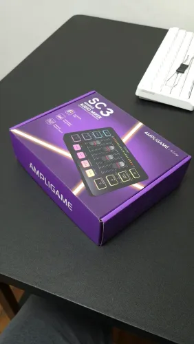 Mixer de audio fifine ampligame SC3