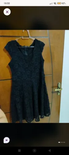 Vestido de renda M