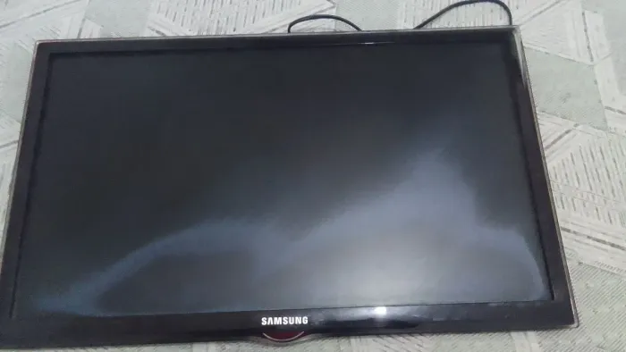 TV Samsung 27 PL obs ela pisca o LED e não venhe a imagem
