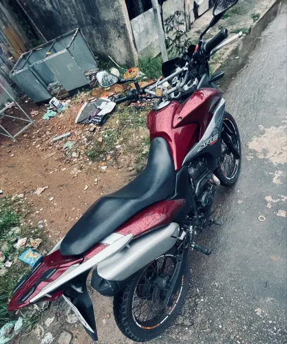 XRE 300