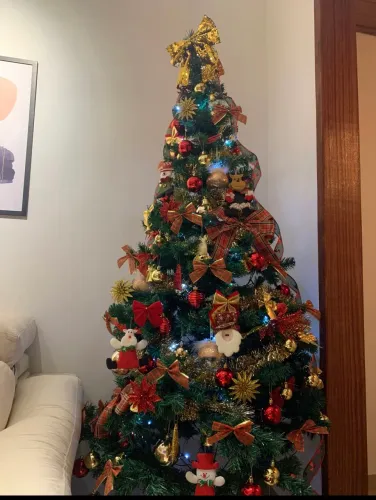 Árvore de Natal Completa 2.10 metros 