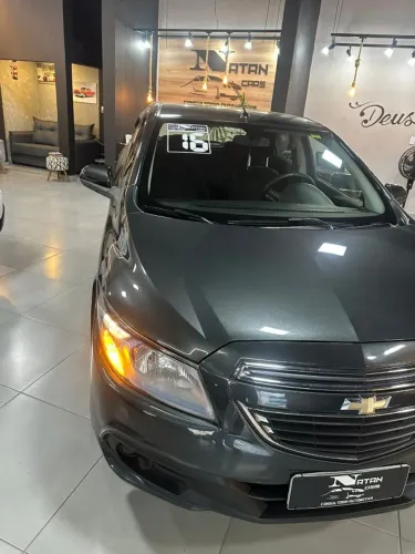 Chevrolet Onix Hatch LT 1.4 8V Flex Power Mec. 4P 2016
