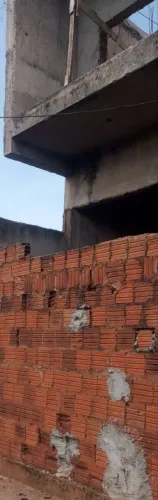 Pedreiro e Ajudante 