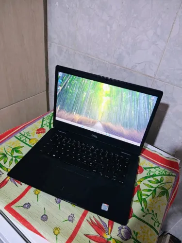Notebook Dell Core i5 top Com NVMe SSD 1 ano garantia Ideal trabalhos e estudos até 12x