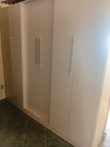 Guarda roupas casal 6 portas a venda ou troca