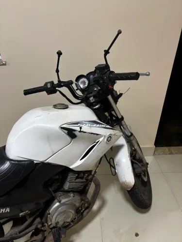 Moto Yamaha 125