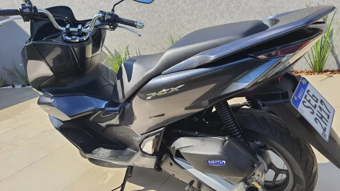 Pcx 160 2023 7.500km único dono