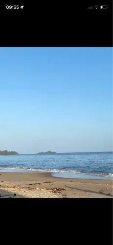 Este terreno fica localizado na baía do Sol, em mosqueiro.