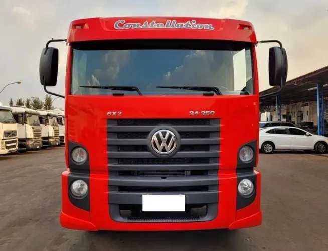 VW 24-250 CAÇAMBA ANO 2012