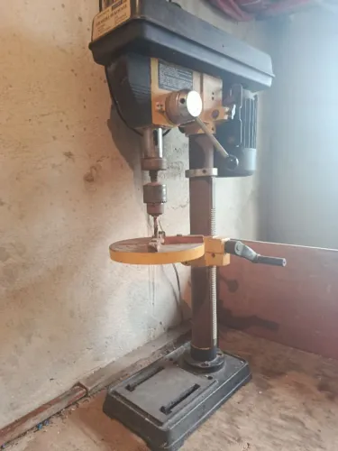 Furadeira 3/8