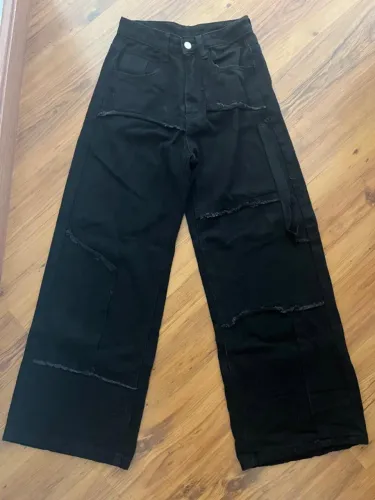 Calça jeans preta modelo perna larga com bolsos da Shein, tamanho PP